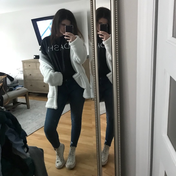 Meet your Posher, Cameron - Picture 2 of 2